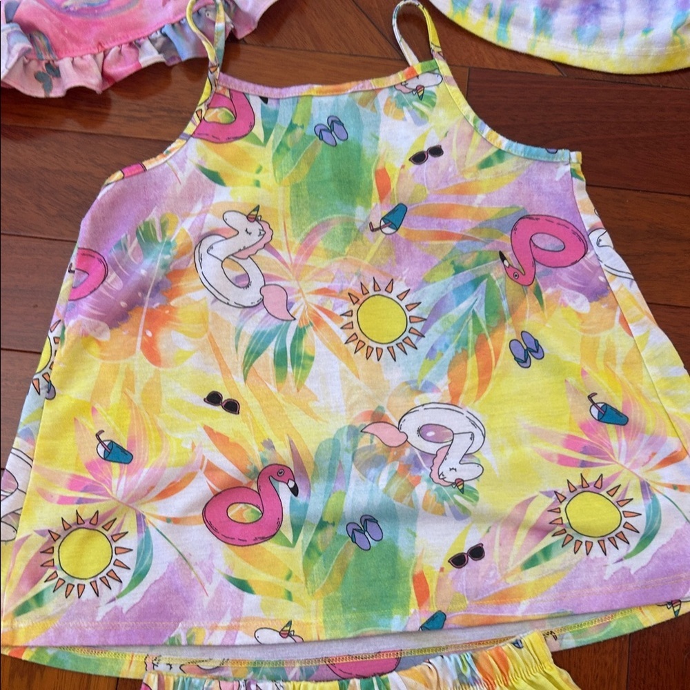 Cat & Jack Flamingo and Sunburst Tank Top and Shorts Set - Picture 13 of 16